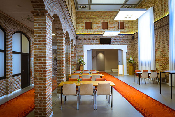 Uitvaartcentrum Bollenstreek Interieur Aula