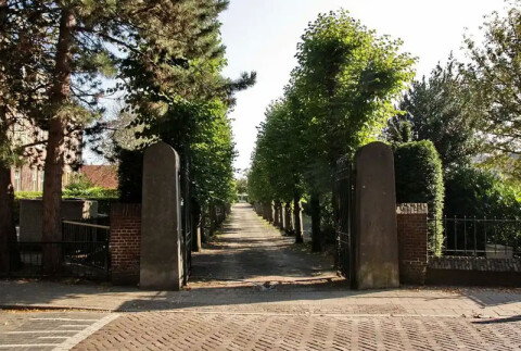 Uitvaartzorg Bollenstreek Begraafplaats St Martinus Hillegom Foto Leon Bok